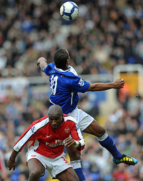 图斯后卫萨 图斯后卫萨